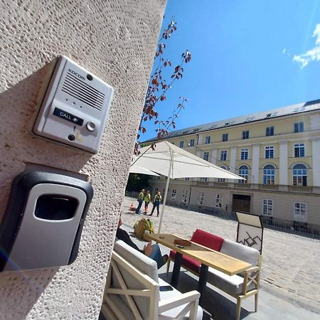 Peaceful Studio On Rynok Square Lviv Eksteriør bilde